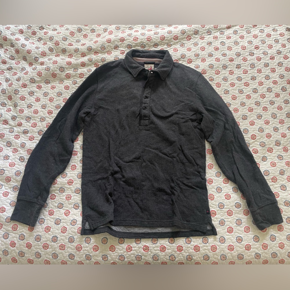 Relwen Thermal Polo in Charcoal Heather. Size Medium.